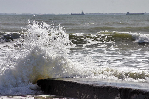 Vagues et marées